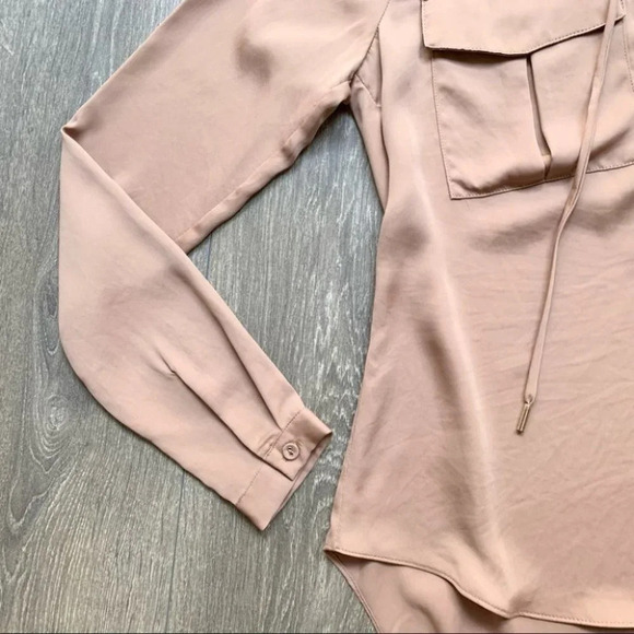L'Academie Revolve Safari Blouse Camel Lace Up Tie Front Satin long sleeve XS - Picture 7 of 15